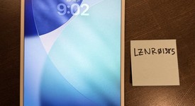 Mint
													Apple iPad Air 3rd Gen - Unlocked, Silver, 256 GB, photo 1 of 11