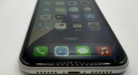 Good
													Apple iPhone Xr - Unlocked, White, 64 GB, A1984, photo 1 of 5