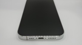 Good
													Apple iPhone 14 Pro - Unlocked, Silver, 128 GB, A2650, photo 6 of 6