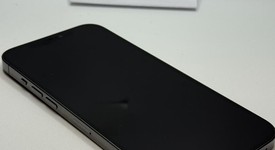 Good
													Apple iPhone 12 Pro Max - Unlocked, Graphite, 256 GB, A2342, photo 2 of 4
