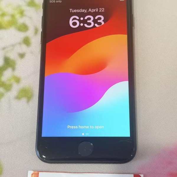 Apple iPhone SE 2nd Gen 2020 - Unlocked, 64 GB, Black, A2275