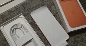 Mint
													Apple iPhone 17 Pro Max - Unlocked, Cosmic Orange, 256 GB, A3257, photo 3 of 13