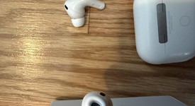 Used
													Apple AirPods Pro 2 - Lightning, photo 1 of 5