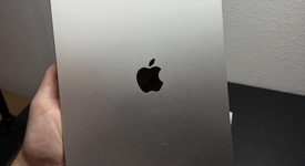 Good
													Apple iPad 11th Gen - Unlocked, Blue, 128 GB, A3355, photo 3 of 7