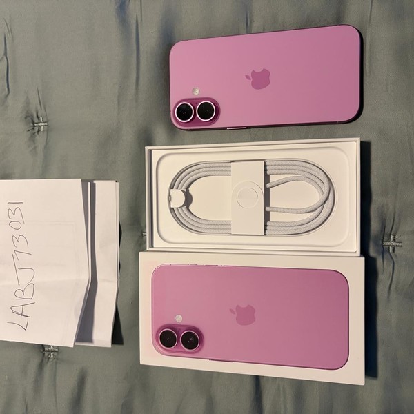Apple iPhone 16 - AT&T, 128 GB, Pink, A3081