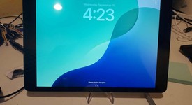 Good
													Apple iPad 9th Gen - Unlocked, Gray, 64 GB, A2603, photo 2 of 18