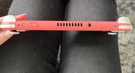 Mint
													Nintendo Switch Lite - Coral, photo 4 of 17