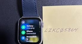 Good
													Apple Watch Series 4 40mm - Silver, A1977 - GPS, Aluminum, photo 4 of 8