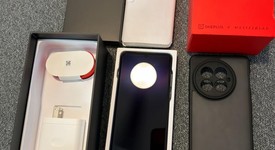 Mint
													OnePlus 13 - Unlocked, Black Eclipse, 512 GB, 16 GB, photo 3 of 8