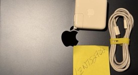 Good
													MacBook Air 2022 (M2) - 13" - Apple M2, Midnight, 512 GB, 16 GB, photo 1 of 8