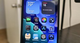 Mint
													Apple iPhone 16 Pro Max - Unlocked, Black, 256 GB, A3084, photo 2 of 14