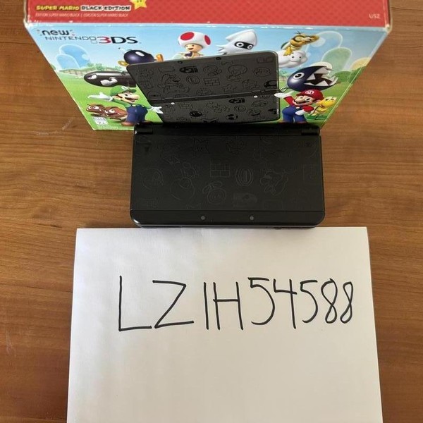 New Nintendo 3DS - Black