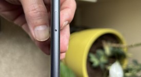 Good
													Apple iPhone 8 - Unlocked, Gray, 64 GB, A1863, photo 4 of 8