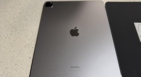 Good
													Apple iPad Pro 12.9" 6th Gen 2022 - Wi-Fi, Gray, 128 GB, photo 1 of 9