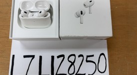 Used
													Apple AirPods Pro 2 - Lightning, photo 1 of 10