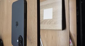 Mint
													Apple iPhone 17 - Unlocked, Black, 256 GB, A3258, photo 1 of 10