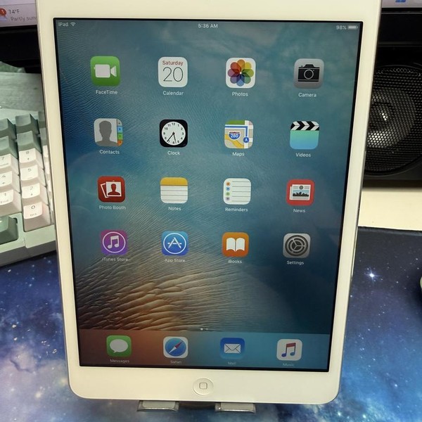 Apple iPad Mini - Wi-Fi, 16 GB, White