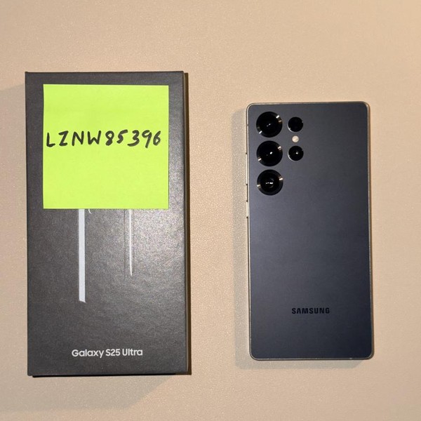 Samsung Galaxy S25 Ultra - Unlocked, 512 GB, Black, 12 GB, SM-S938U1
