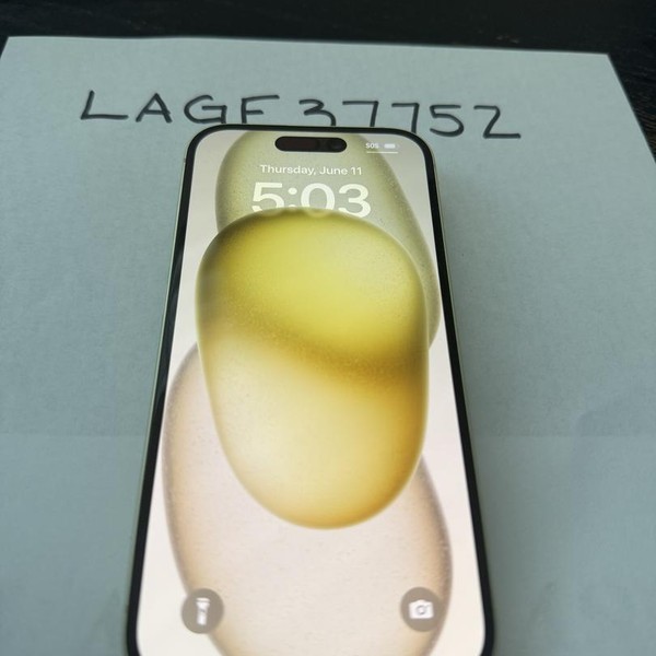 Apple iPhone 15 - AT&T, 128 GB, Yellow, A2846