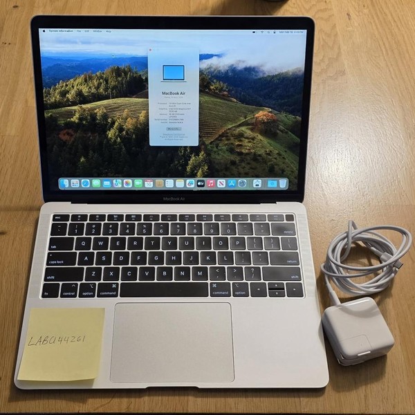 MacBook Air 2019 - 13 inch - 256 GB, Silver, 16 GB, Intel Core i5
