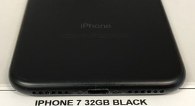 Fair
													Apple iPhone 7 - Unlocked, Black, 32 GB, A1660, photo 4 of 7