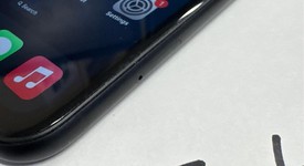 Good
													Apple iPhone Xr - Unlocked, Black, 128 GB, A1984, photo 3 of 11