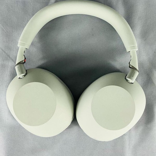 Sony WH-1000XM6 - Platinum Silver
