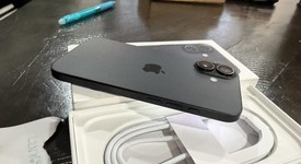 Mint
													Apple iPhone 16 - Unlocked, Black, 128 GB, A3081, photo 5 of 8