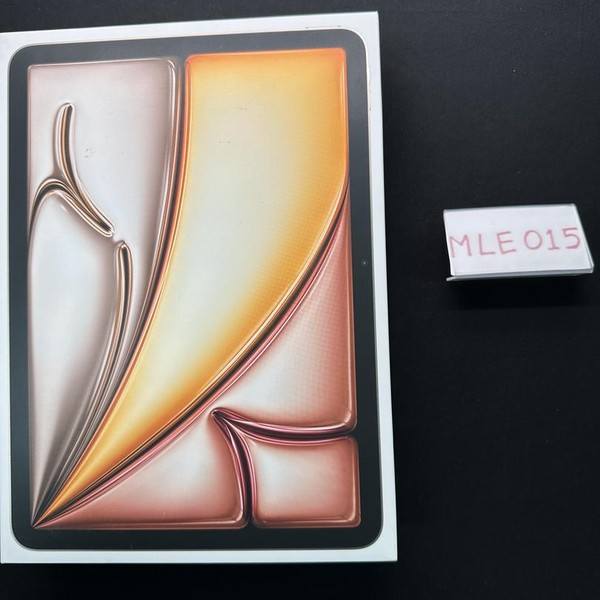 Apple iPad Air 11 inch (M2) 2024 - Wi-Fi, 128 GB, Starlight, A2902