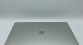 Mint
													MacBook Pro 2019 - 15" - I7, Silver, 512 GB, 16 GB, photo 3 of 9