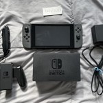 Good Nintendo Switch - 32 GB, Grey
