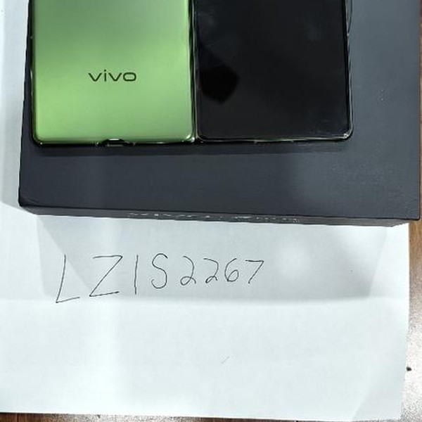 Vivo X Fold5 - Unlocked Non-US, Green, 256 GB, 12 GB