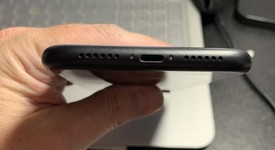 Good
													Apple iPhone Xr - Unlocked, Black, 64 GB, A1984, photo 6 of 6