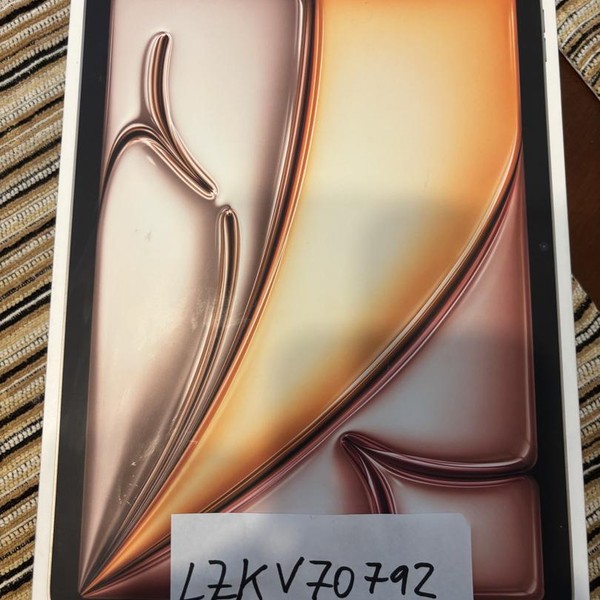 Apple iPad Air 11 inch (M3) 2025 - Wi-Fi, 128 GB, Starlight, A3266