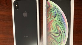 Good
													Apple iPhone Xs Max - Unlocked, Gray, 256 GB, A1921, photo 1 of 6