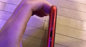 Mint
													Apple iPhone Xr - Unlocked, Red, 64 GB, A1984, photo 2 of 7