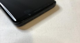Good
													Samsung Galaxy S9 - AT&T, Black, 64 GB, SM-G960U, photo 3 of 7