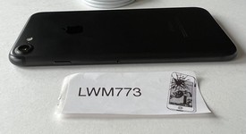 Good
													Apple iPhone 7 - Unlocked, Black, 32 GB, A1660, photo 4 of 9