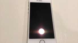 Good
													Apple iPhone SE 1st Gen 2016 - AT&T, Gold, 64 GB, A1662, photo 3 of 10