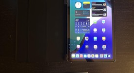 Good
													Apple iPad Air 5th Gen - Wi-Fi, Gray, 64 GB, A2588, photo 1 of 14