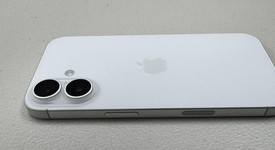 Mint
													Apple iPhone 16 - Unlocked, White, 256 GB, A3081, photo 5 of 6