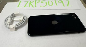 Mint
													Apple iPhone SE 3rd Gen 2022 - Unlocked, Midnight, 64 GB, A2595, photo 2 of 7