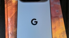 Mint
													Google Pixel 10 Pro XL - Unlocked, Moonstone, 256 GB, GUL82, photo 2 of 6
