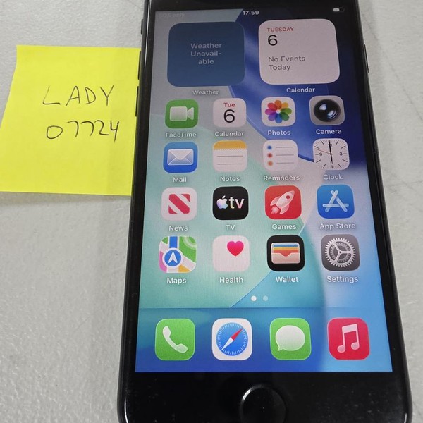 Apple iPhone SE 3rd Gen 2022 - Unlocked, 128 GB, Midnight, A2595