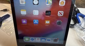 Good
													Apple iPad Mini 2 Retina - Unlocked, Black, 16 GB, photo 5 of 5