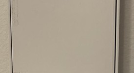 New
													Apple iPhone SE 3rd Gen 2022 - Unlocked, Midnight, 64 GB, A2595, photo 2 of 3