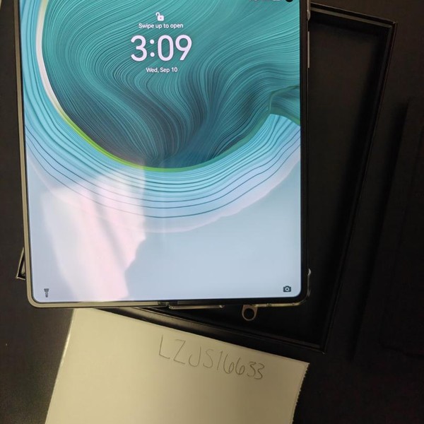 Huawei Mate X5 - Unlocked Non-US, 1 TB, Purple, 16 GB