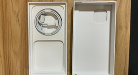 Mint
													Apple iPhone 13 - Unlocked, Midnight, 128 GB, A2482, photo 2 of 11