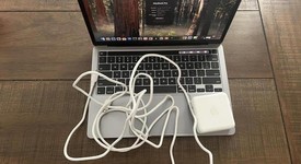 Mint
													MacBook Pro 2020 - 13" - I5, Gray, 256 GB, 16 GB, photo 5 of 8
