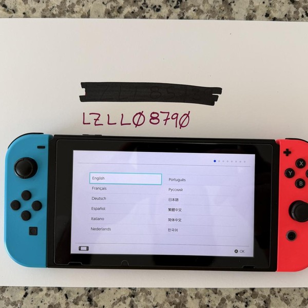 Nintendo Switch - 32 GB, Red & Blue, Mario Red & Blue Edition